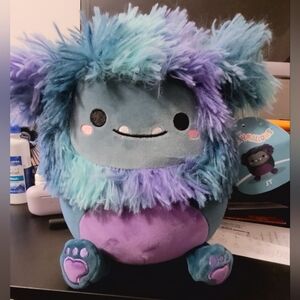 8" JT the Big Foot Squismallow